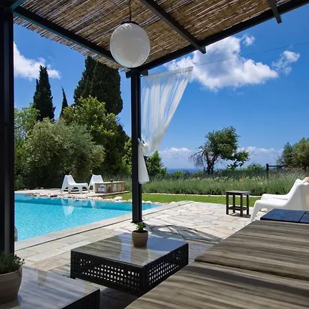 Trapezaki Sleeps 6 Villa Trapezaki (Kefalonia)