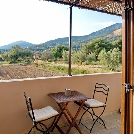 Villa Trapezaki Sleeps 6